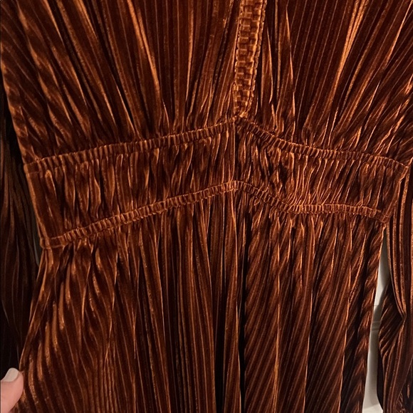 Caramel Long Sleeve “Velvet” Dress - Picture 4 of 12